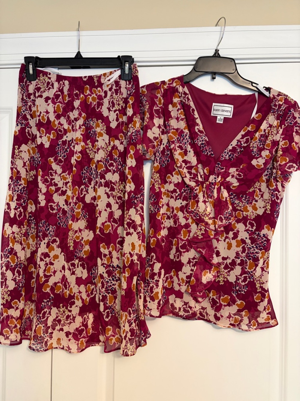 karin stevens Burgundy Floral Ruffle Skirt Set